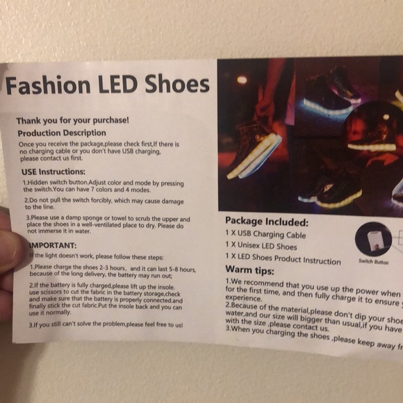 Sneakers LED Light Up Shoes USB Charging Walking Shoes - Picture 3 of 4